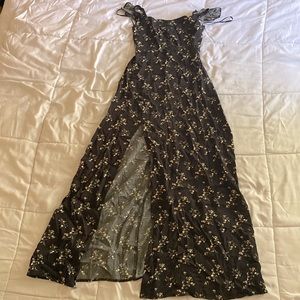 Forever 21 black floral maxi dress